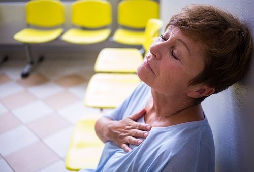آیا حمله پانیک میتواند به سکته قلبی منجر شود