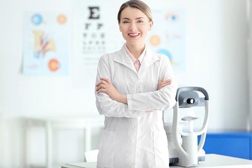 اپتومتریست یکی از فعالین مراقبت از چشم است.