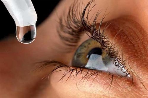 قطره فلوکورت یکی از قطره های چشمی پرکاربرد است.