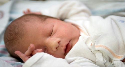 زردی نوزاد یک بیماری شایع است که تا 60 درصد نوزادان را مبتلا می کند.
