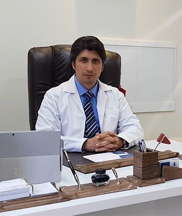 بیوگرافی دکتر علی نقره کار